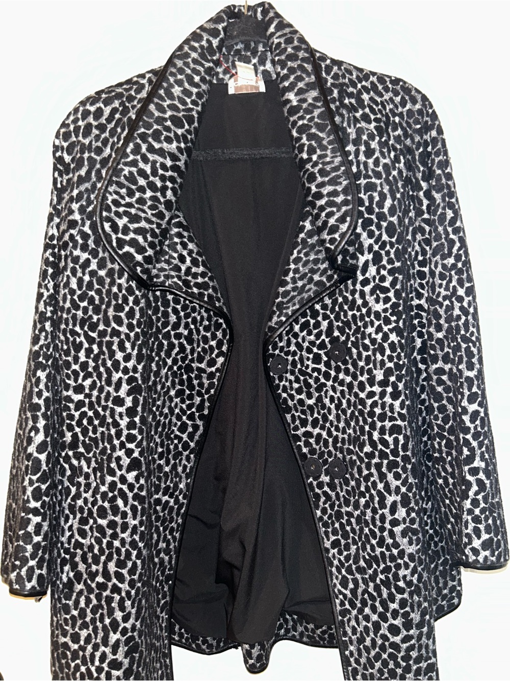 Chico’s Black & White Leopard Print Women's Coat with Piped Edges Size 2 (12/L)